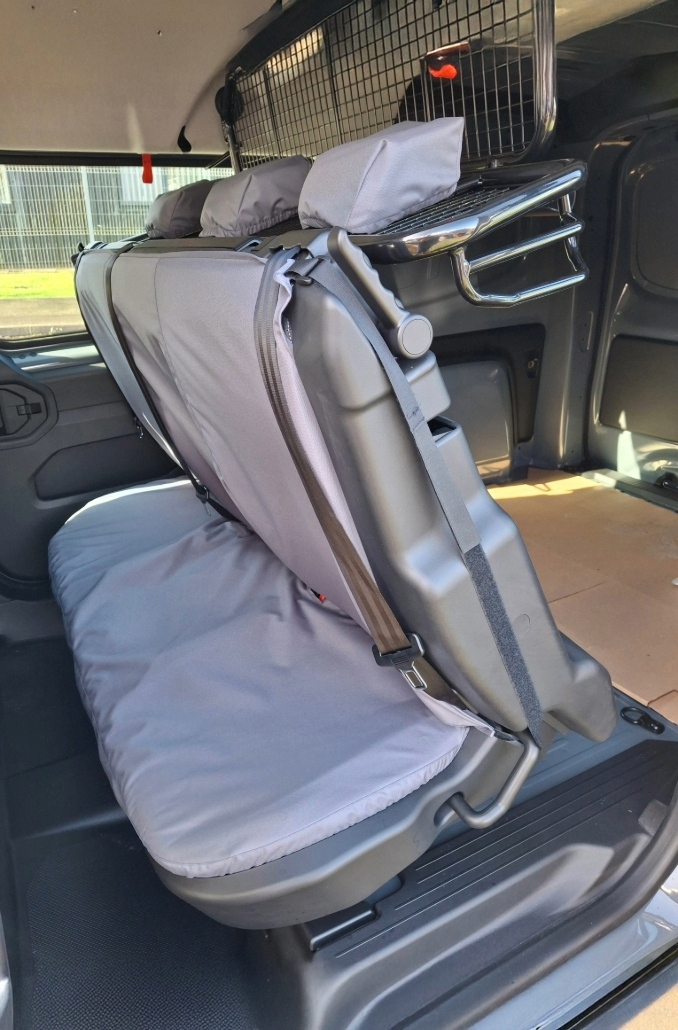 Fits Renault Kangoo 2022+ Rear Triple Folding Bulkhead Seat Covers