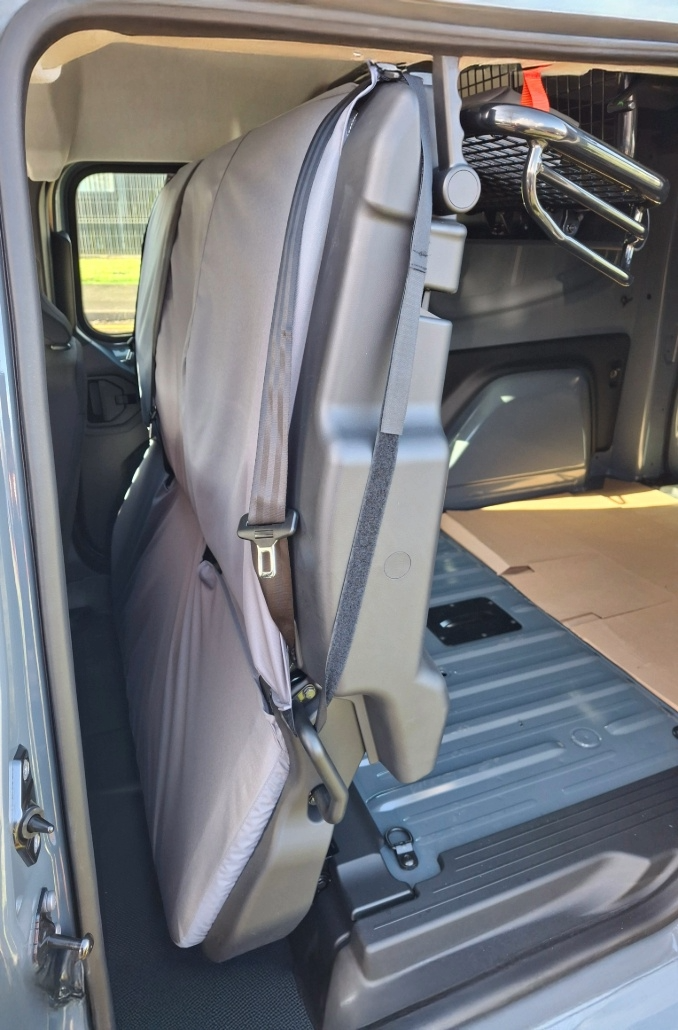 Fits Renault Kangoo 2022+ Rear Triple Folding Bulkhead Seat Covers