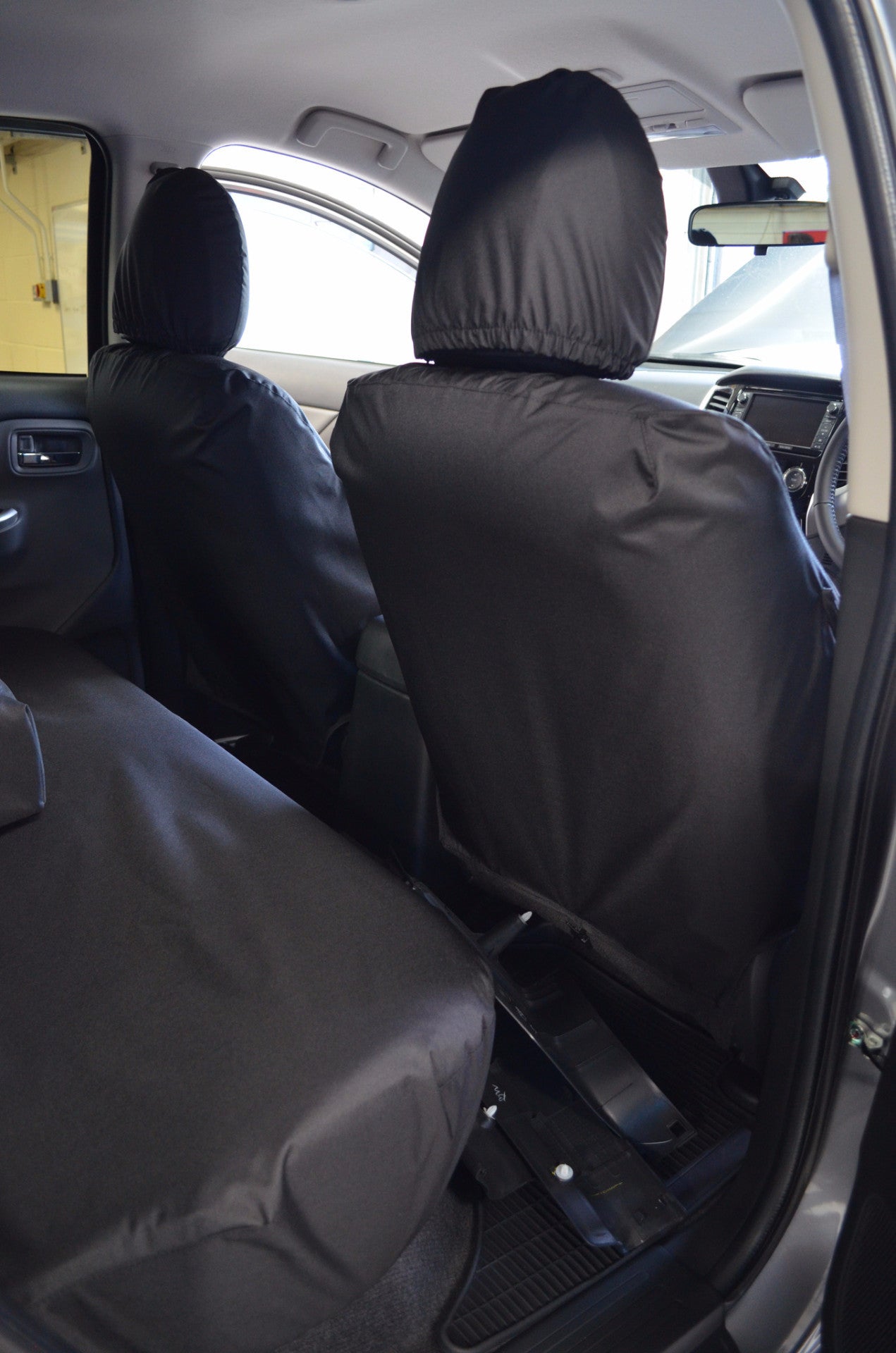 Mitsubishi L200 Mk 7 Double Cab (2015 Onwards) Tailored Seat Covers  Turtle Covers Ltd