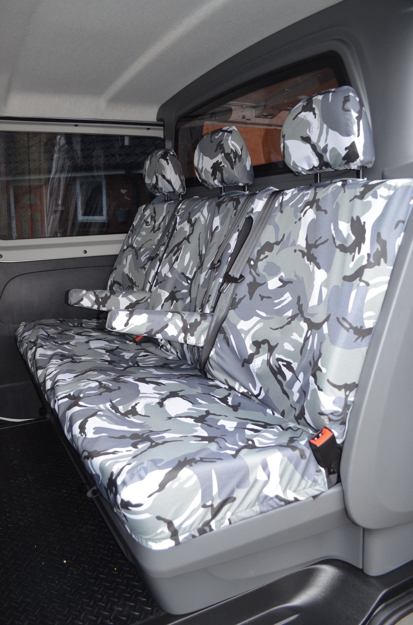 Nissan NV300 Acenta & Tekna Crew Cab 2016+ Tailored Rear Seat Covers Rear Seats / Urban Camo Turtle Covers Ltd