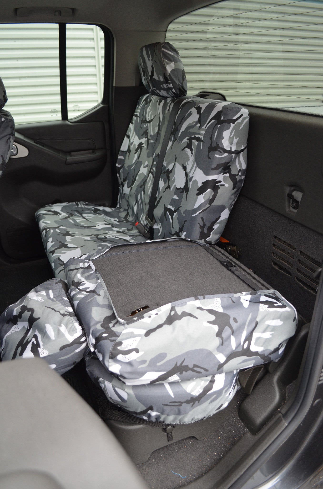 Nissan Navara Double Cab (2005 to 2016) Tailored Seat Covers Turtle Covers Ltd