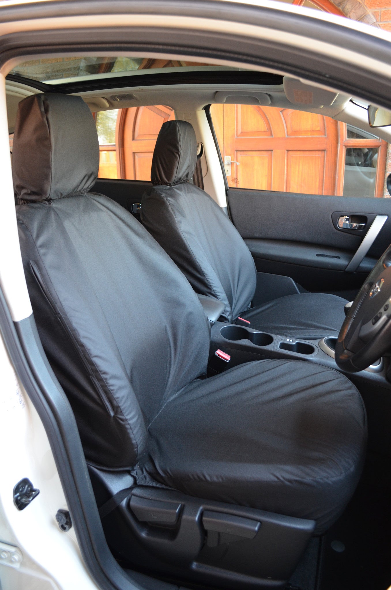 Nissan Qashqai 2007 - 2013 Tailored Seat Covers Black / Front Turtle Covers Ltd