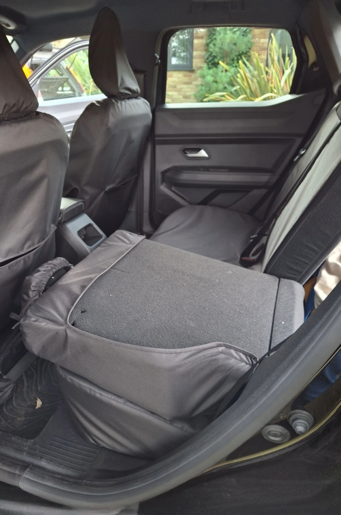 Fits Dacia Duster 2024+ Front & Rear Seat Covers