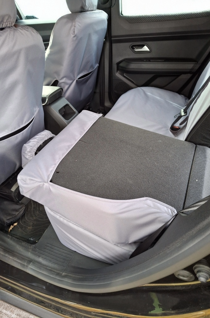 Fits Dacia Duster 2024+ Front & Rear Seat Covers