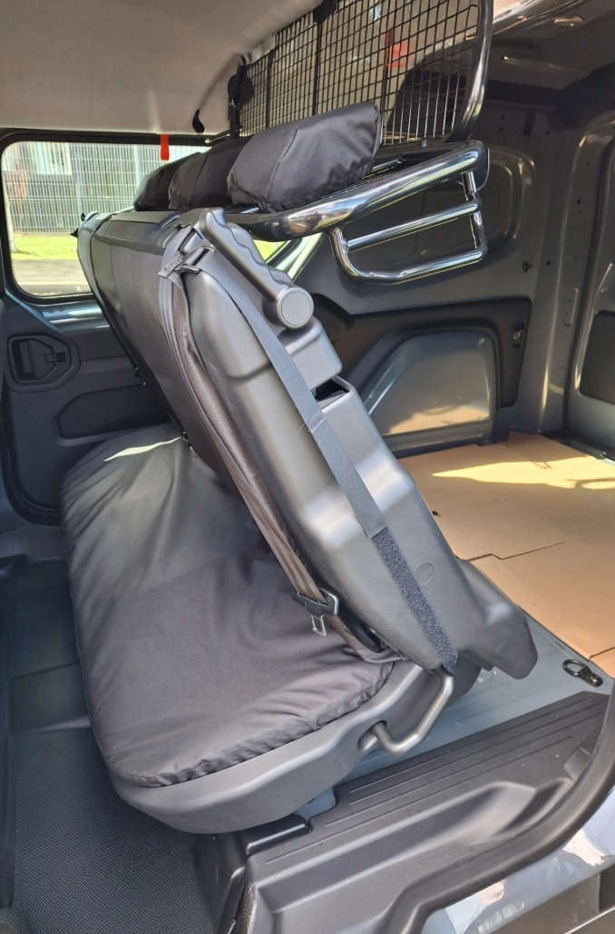 Fits Renault Kangoo 2022+ Rear Triple Folding Bulkhead Seat Covers