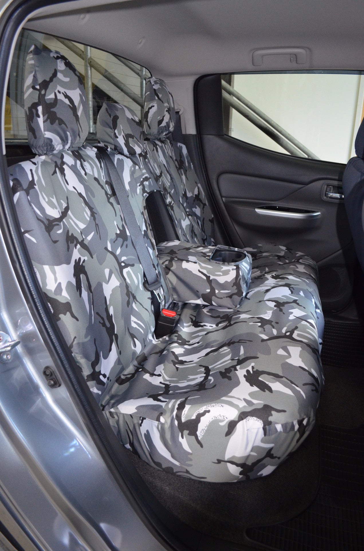 Mitsubishi L200 Mk 7 Double Cab (2015 Onwards) Tailored Seat Covers Rear Seats / Urban Camo Turtle Covers Ltd