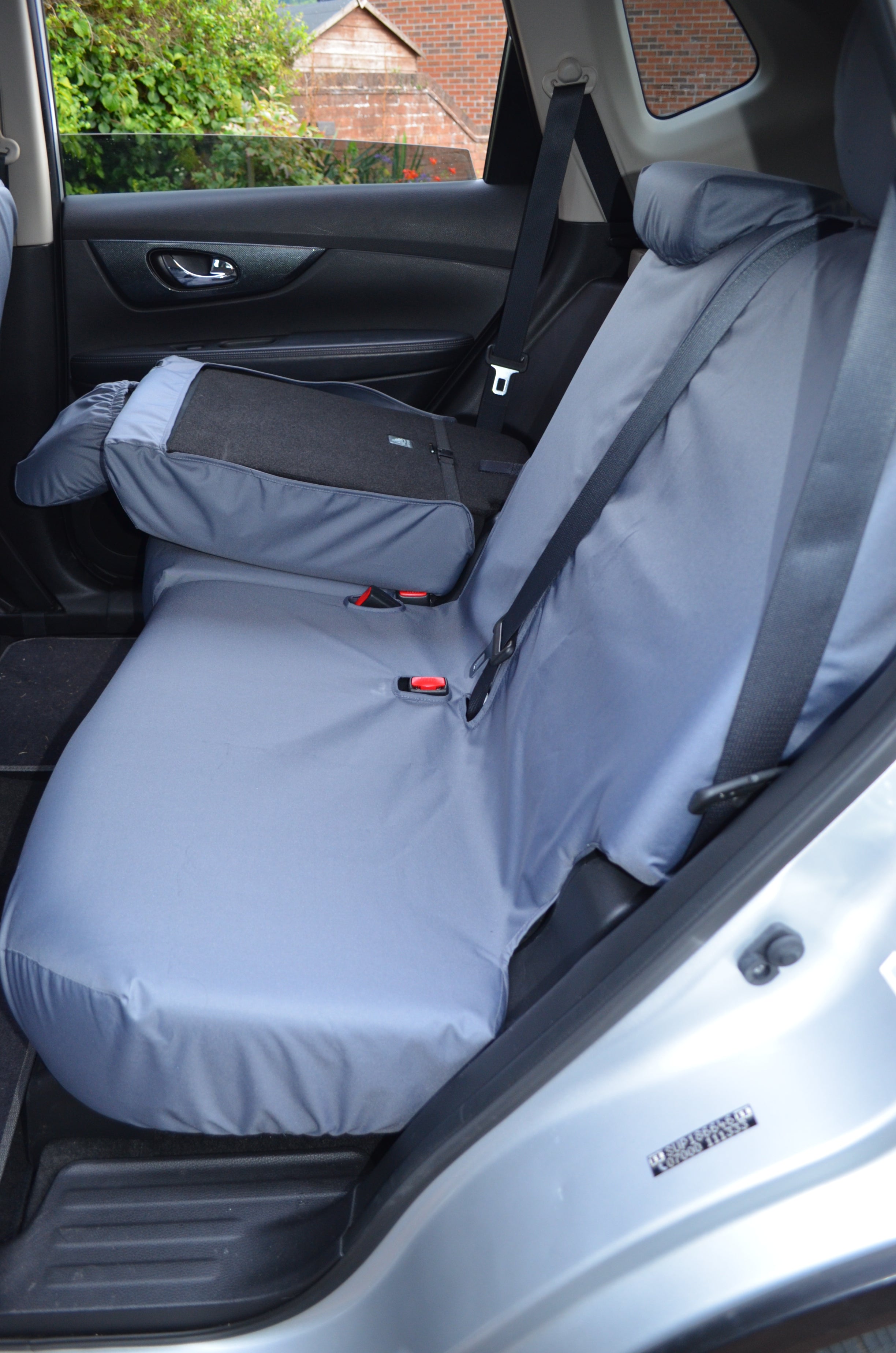 Dacia Duster 2018+ Tailored Waterproof Seat Covers