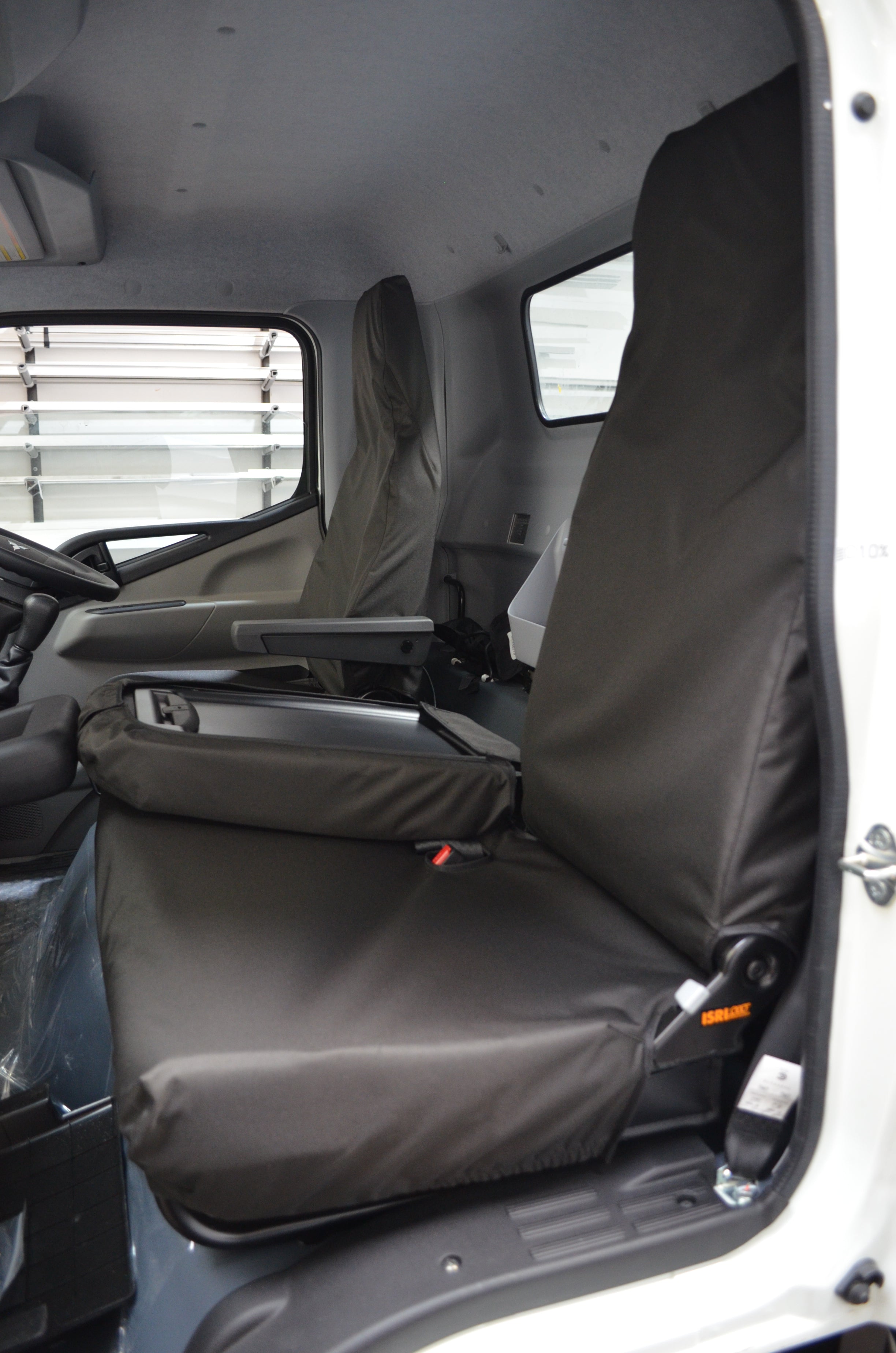 Mitsubishi Fuso Canter 2006+ Front Seat Covers