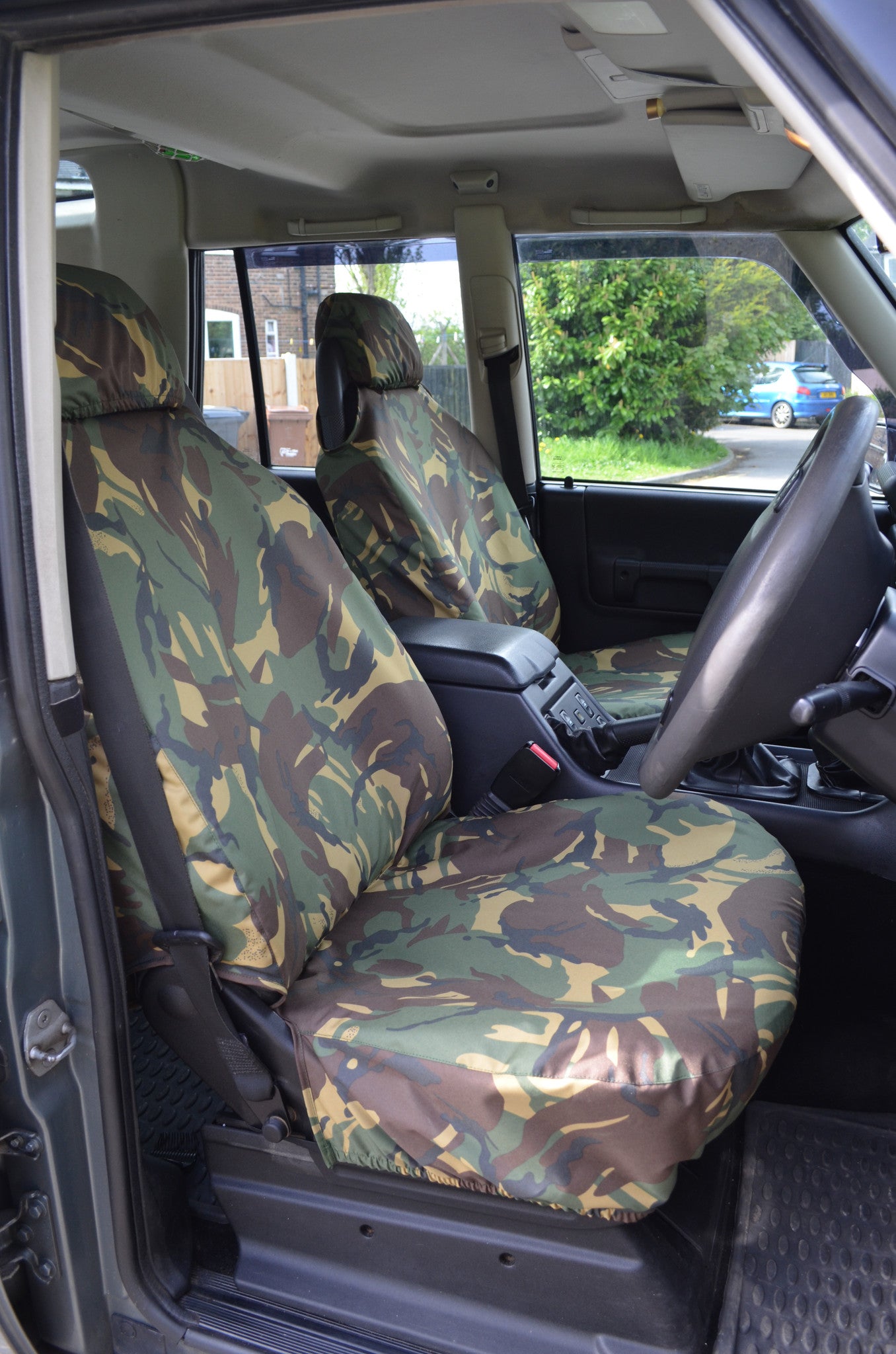 Land Rover Discovery 1998 - 2004 Series 2 Seat Covers Front Pair / Green Camo Turtle Covers Ltd