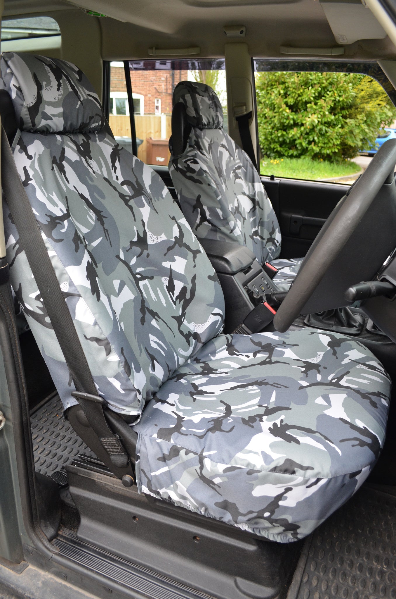 Land Rover Discovery 1998 - 2004 Series 2 Seat Covers Front Pair / Grey Camo Turtle Covers Ltd