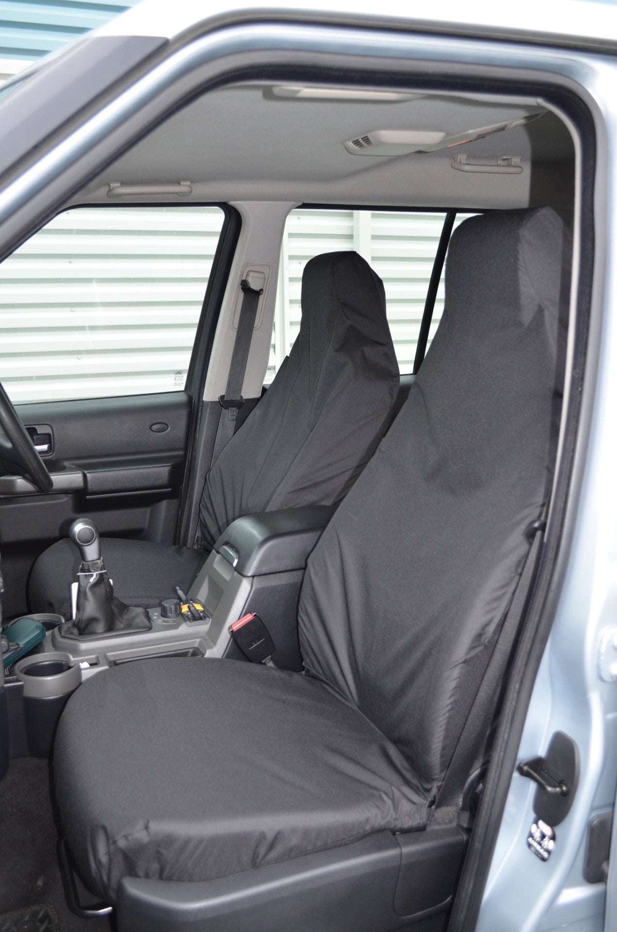 Land Rover Discovery 3 &amp; 4 (2004-2017) Seat Covers Front Pair (No Armrests) / Black Turtle Covers Ltd