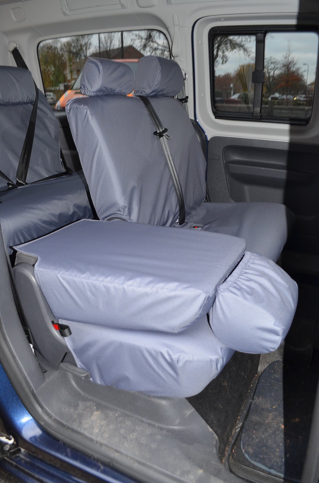 VW Caddy Maxi Life Kombi Tailored 2nd Row Seat Covers (3 Seats) - Black  (2010 Onwards)